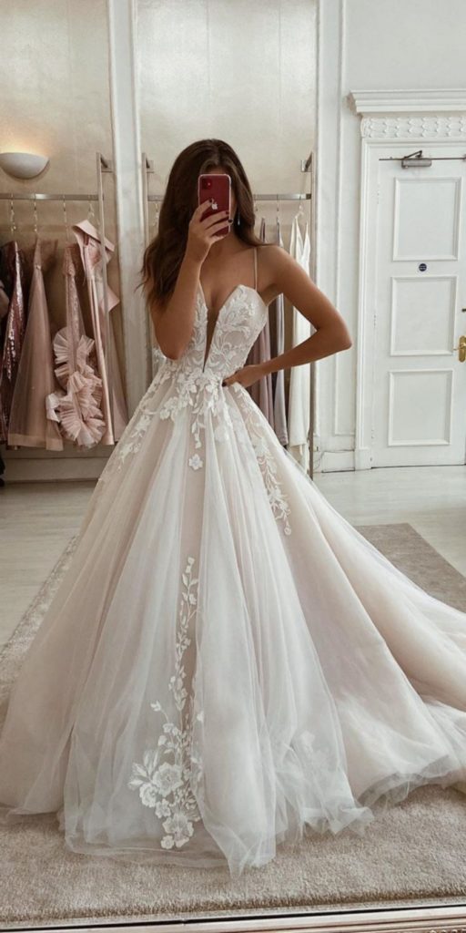 Eleganza Sposa Lace Wedding Dresses | SMYD